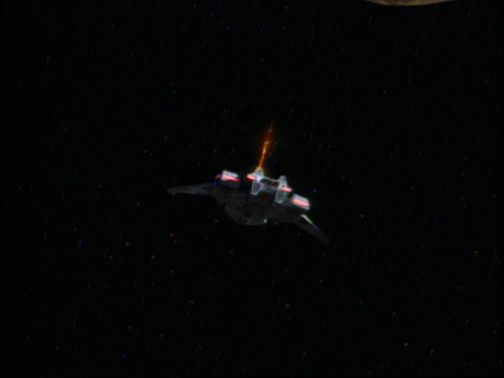 ariane179254_StarTrekVoyager_1x01_1x02-Caretaker_0035.jpg