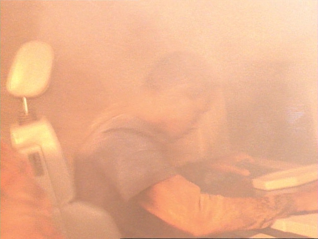 ariane179254_StarTrekVoyager_1x01_1x02-Caretaker_0085.jpg