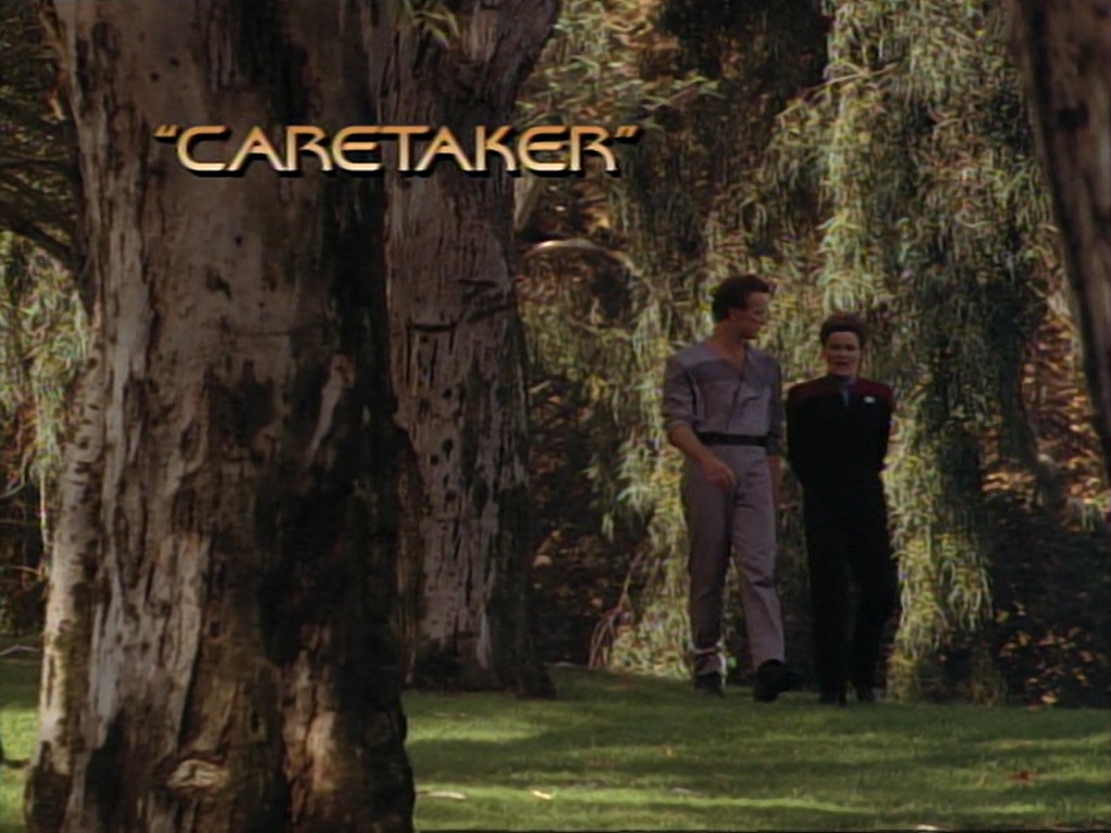 ariane179254_StarTrekVoyager_1x01_1x02-Caretaker_0486.jpg