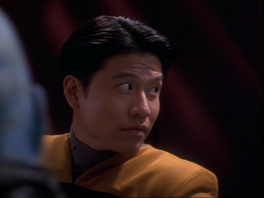ariane179254_StarTrekVoyager_1x01_1x02-Caretaker_0797.jpg