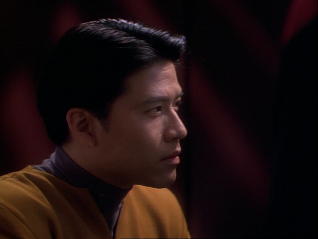 ariane179254_StarTrekVoyager_1x01_1x02-Caretaker_0953.jpg