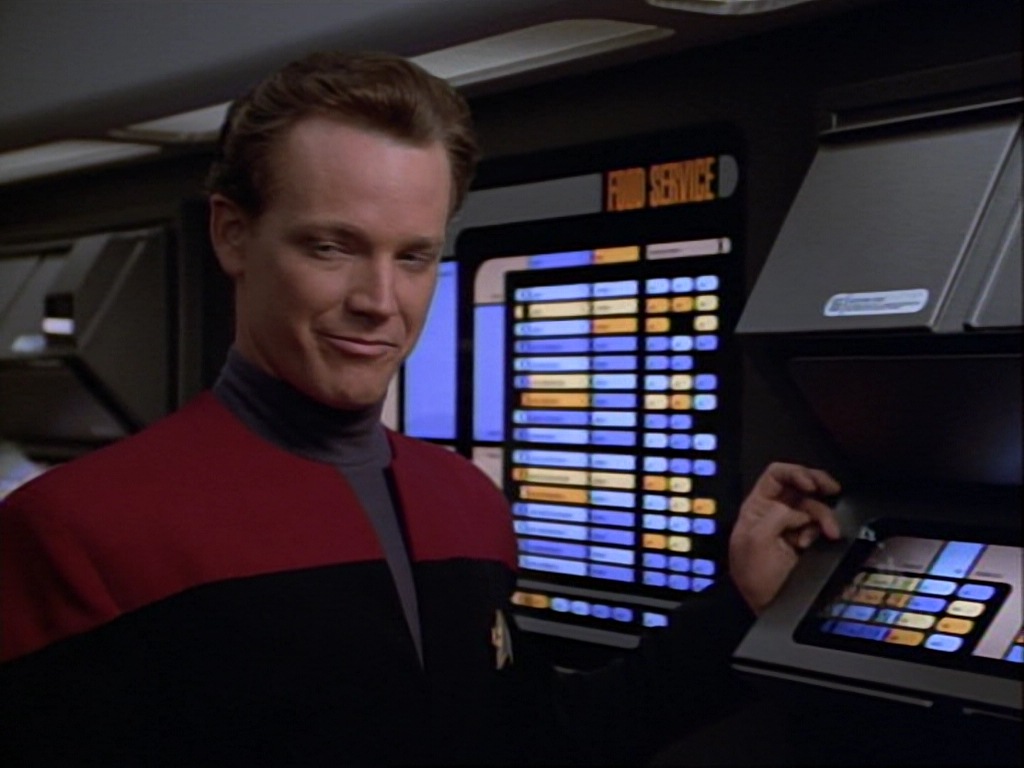 ariane179254_StarTrekVoyager_1x01_1x02-Caretaker_1333.jpg