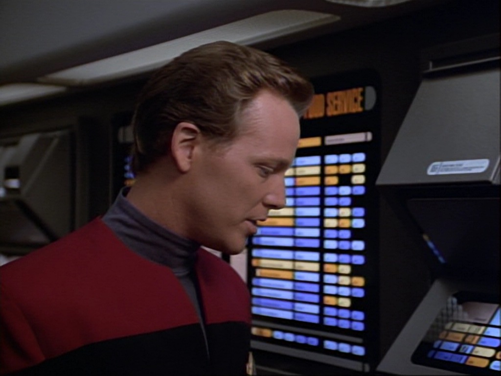 ariane179254_StarTrekVoyager_1x01_1x02-Caretaker_1346.jpg