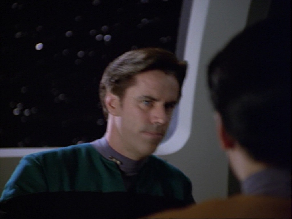 ariane179254_StarTrekVoyager_1x01_1x02-Caretaker_1356.jpg