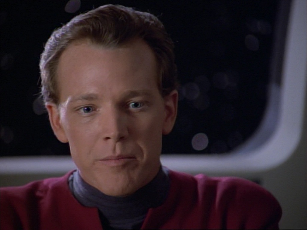 ariane179254_StarTrekVoyager_1x01_1x02-Caretaker_1411.jpg