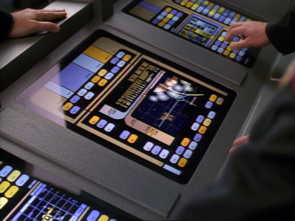 ariane179254_StarTrekVoyager_1x01_1x02-Caretaker_1542.jpg