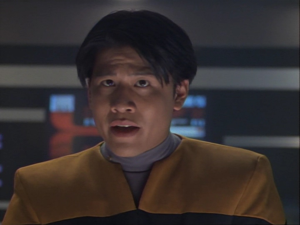 ariane179254_StarTrekVoyager_1x01_1x02-Caretaker_1722.jpg