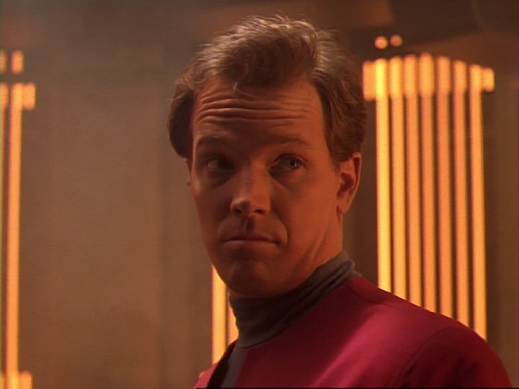 ariane179254_StarTrekVoyager_1x01_1x02-Caretaker_1993.jpg