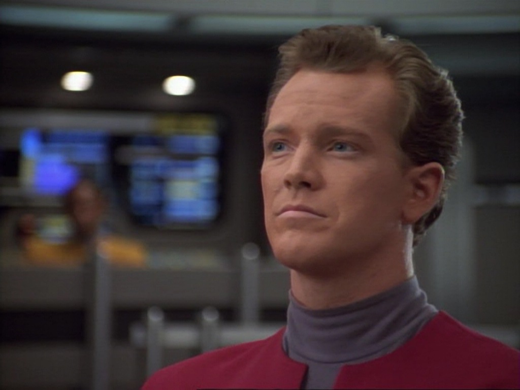 ariane179254_StarTrekVoyager_1x01_1x02-Caretaker_3626.jpg