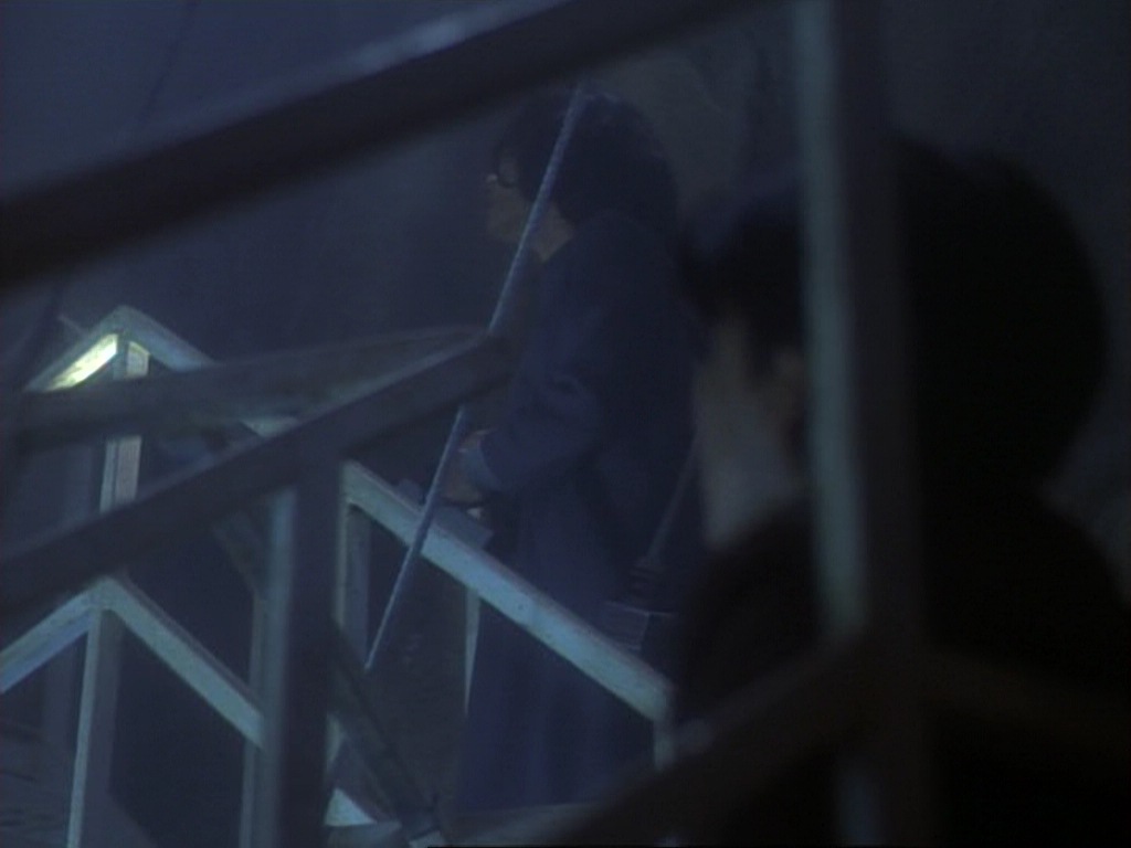 ariane179254_StarTrekVoyager_1x01_1x02-Caretaker_5351.jpg