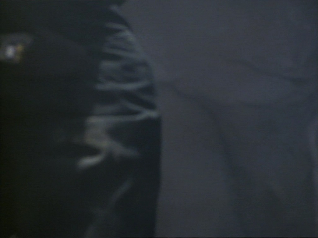 ariane179254_StarTrekVoyager_1x01_1x02-Caretaker_5835.jpg