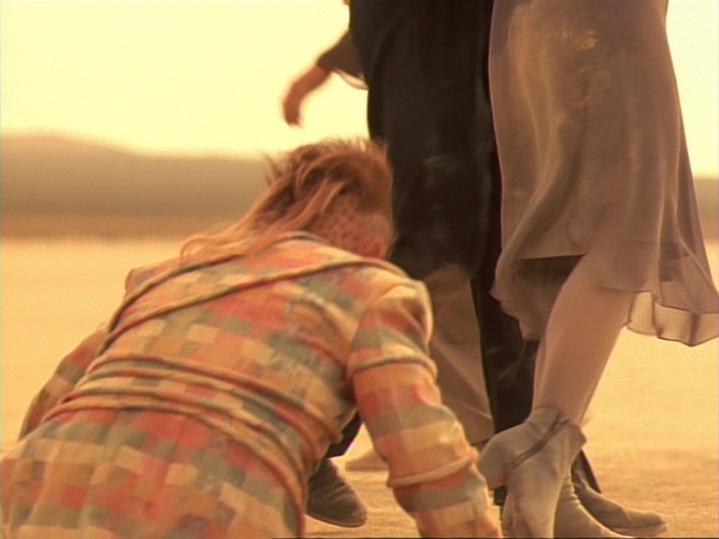 ariane179254_StarTrekVoyager_1x01_1x02-Caretaker_5888.jpg