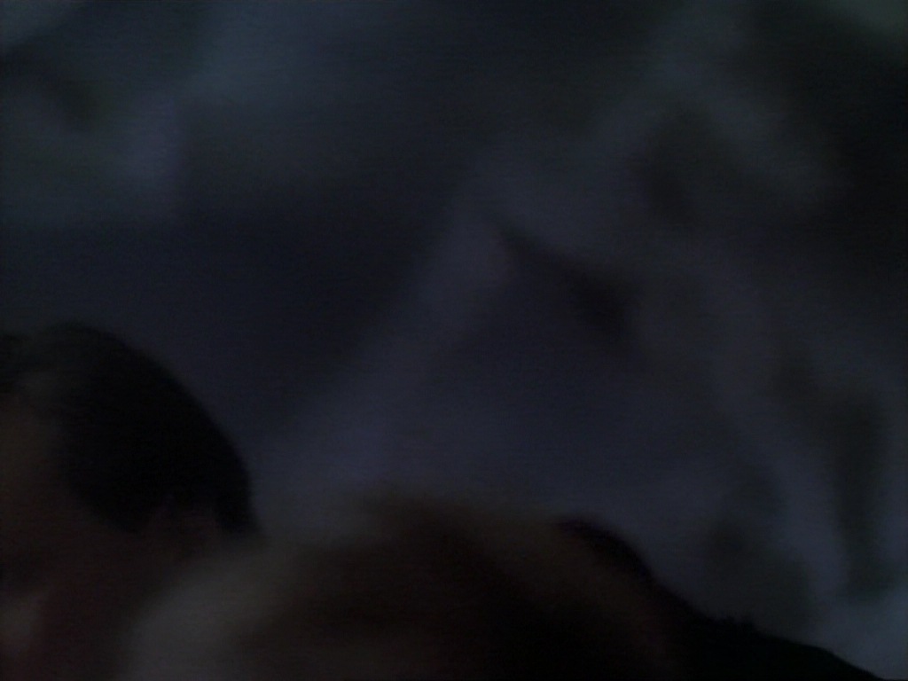ariane179254_StarTrekVoyager_1x01_1x02-Caretaker_5984.jpg