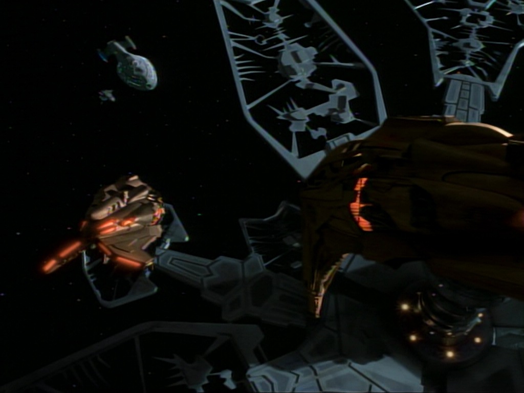 ariane179254_StarTrekVoyager_1x01_1x02-Caretaker_6198.jpg