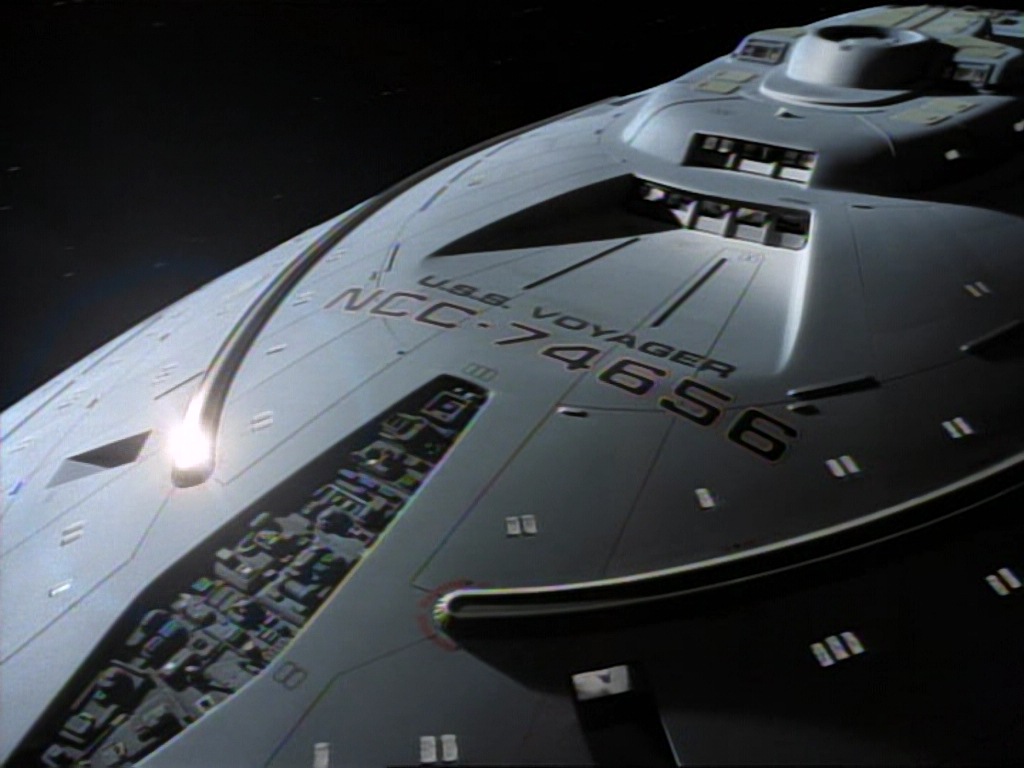 ariane179254_StarTrekVoyager_1x01_1x02-Caretaker_6263.jpg