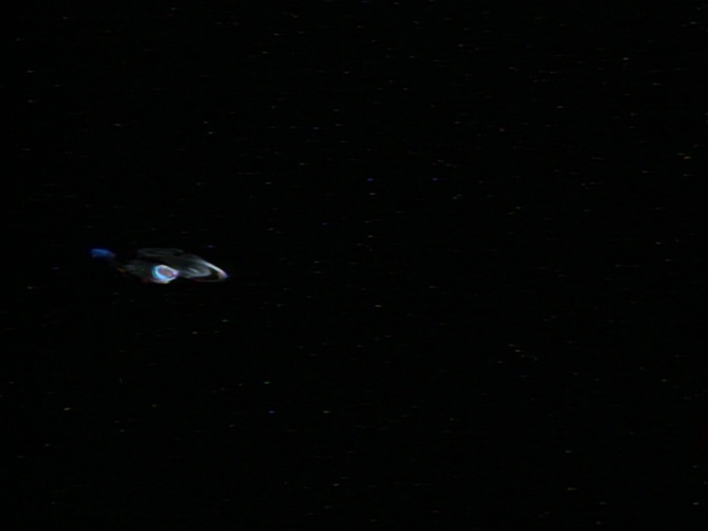ariane179254_StarTrekVoyager_1x01_1x02-Caretaker_6587.jpg