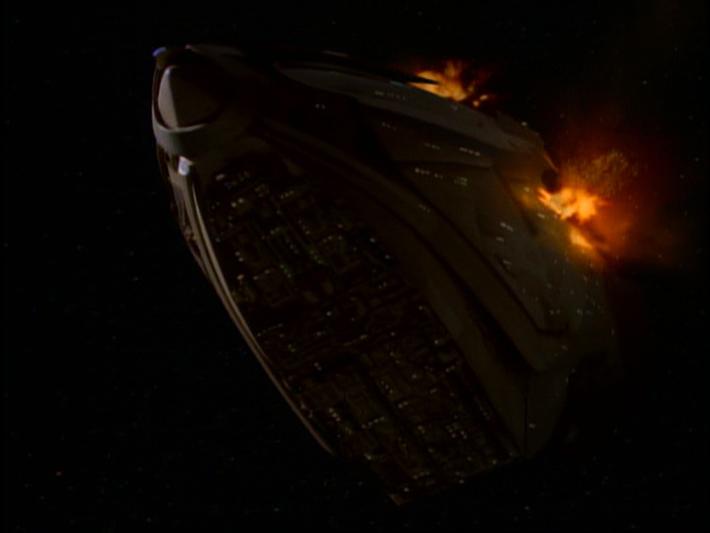 ariane179254_StarTrekVoyager_1x01_1x02-Caretaker_6709.jpg