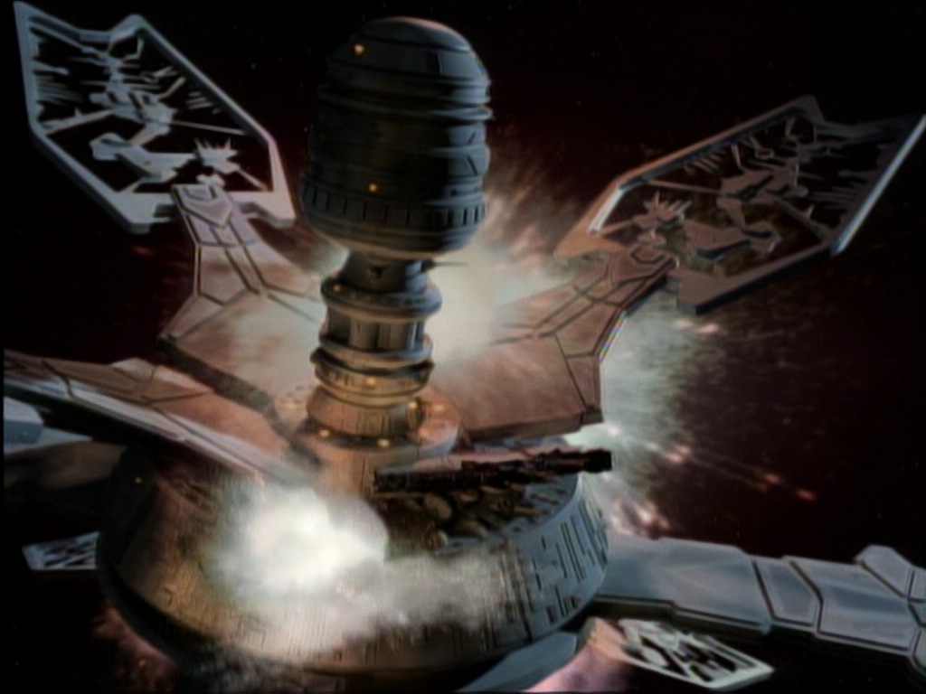 ariane179254_StarTrekVoyager_1x01_1x02-Caretaker_7039.jpg