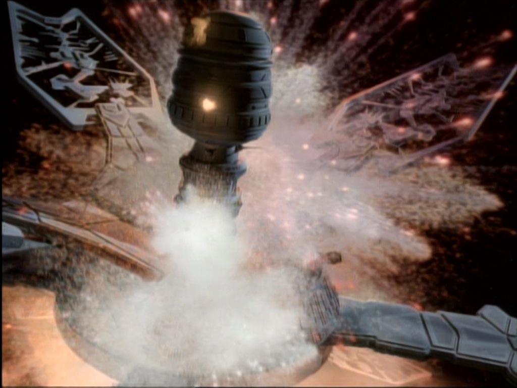 ariane179254_StarTrekVoyager_1x01_1x02-Caretaker_7042.jpg