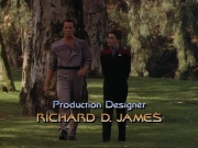 ariane179254_StarTrekVoyager_1x01_1x02-Caretaker_0533.jpg