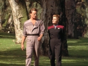 ariane179254_StarTrekVoyager_1x01_1x02-Caretaker_0547.jpg