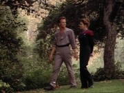ariane179254_StarTrekVoyager_1x01_1x02-Caretaker_0578.jpg