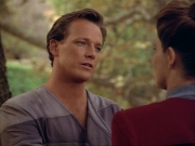 ariane179254_StarTrekVoyager_1x01_1x02-Caretaker_0626.jpg