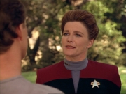 ariane179254_StarTrekVoyager_1x01_1x02-Caretaker_0641.jpg