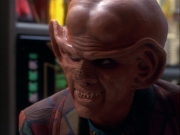 ariane179254_StarTrekVoyager_1x01_1x02-Caretaker_0808.jpg