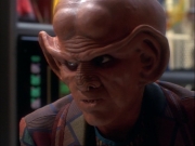 ariane179254_StarTrekVoyager_1x01_1x02-Caretaker_0811.jpg