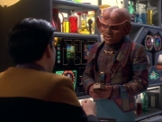 ariane179254_StarTrekVoyager_1x01_1x02-Caretaker_0911.jpg