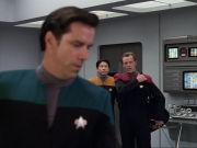 ariane179254_StarTrekVoyager_1x01_1x02-Caretaker_0998.jpg