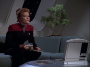 ariane179254_StarTrekVoyager_1x01_1x02-Caretaker_1083.jpg
