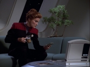 ariane179254_StarTrekVoyager_1x01_1x02-Caretaker_1104.jpg