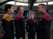 Filename=ariane179254_StarTrekVoyager_1x01_1x02-Caretaker_1209.jpg
Filesize=127KiB
Dimensions=1024x768
Date added=Jul 22, 2016 ariane179254_StarTrekVoyager_1x01_1x02-Caretaker_1209.jpg
