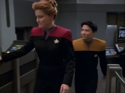 ariane179254_StarTrekVoyager_1x01_1x02-Caretaker_1226.jpg