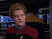 ariane179254_StarTrekVoyager_1x01_1x02-Caretaker_1235.jpg