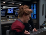 ariane179254_StarTrekVoyager_1x01_1x02-Caretaker_1239.jpg