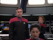 ariane179254_StarTrekVoyager_1x01_1x02-Caretaker_1246.jpg