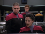 Filename=ariane179254_StarTrekVoyager_1x01_1x02-Caretaker_1252.jpg
Filesize=109KiB
Dimensions=1024x768
Date added=Jul 22, 2016 ariane179254_StarTrekVoyager_1x01_1x02-Caretaker_1252.jpg