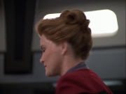 ariane179254_StarTrekVoyager_1x01_1x02-Caretaker_1258.jpg