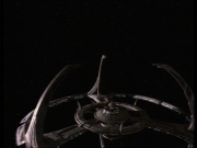 ariane179254_StarTrekVoyager_1x01_1x02-Caretaker_1287.jpg