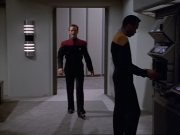 ariane179254_StarTrekVoyager_1x01_1x02-Caretaker_1317.jpg