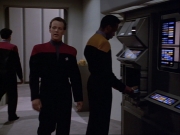 ariane179254_StarTrekVoyager_1x01_1x02-Caretaker_1319.jpg