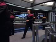 ariane179254_StarTrekVoyager_1x01_1x02-Caretaker_1515.jpg