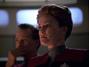 ariane179254_StarTrekVoyager_1x01_1x02-Caretaker_1628.jpg
