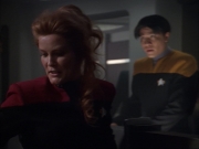 ariane179254_StarTrekVoyager_1x01_1x02-Caretaker_1803.jpg
