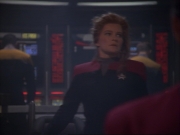 ariane179254_StarTrekVoyager_1x01_1x02-Caretaker_1807.jpg
