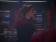 ariane179254_StarTrekVoyager_1x01_1x02-Caretaker_1813.jpg