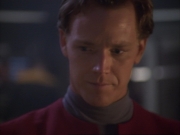 ariane179254_StarTrekVoyager_1x01_1x02-Caretaker_1823.jpg